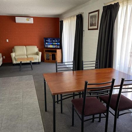 Homestead Motel Dubbo Eksteriør bilde