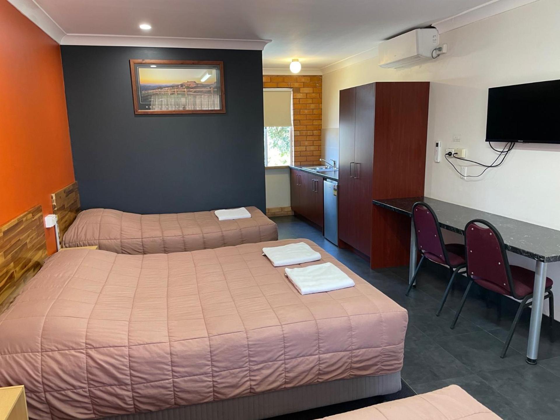 Homestead Motel Dubbo Eksteriør bilde